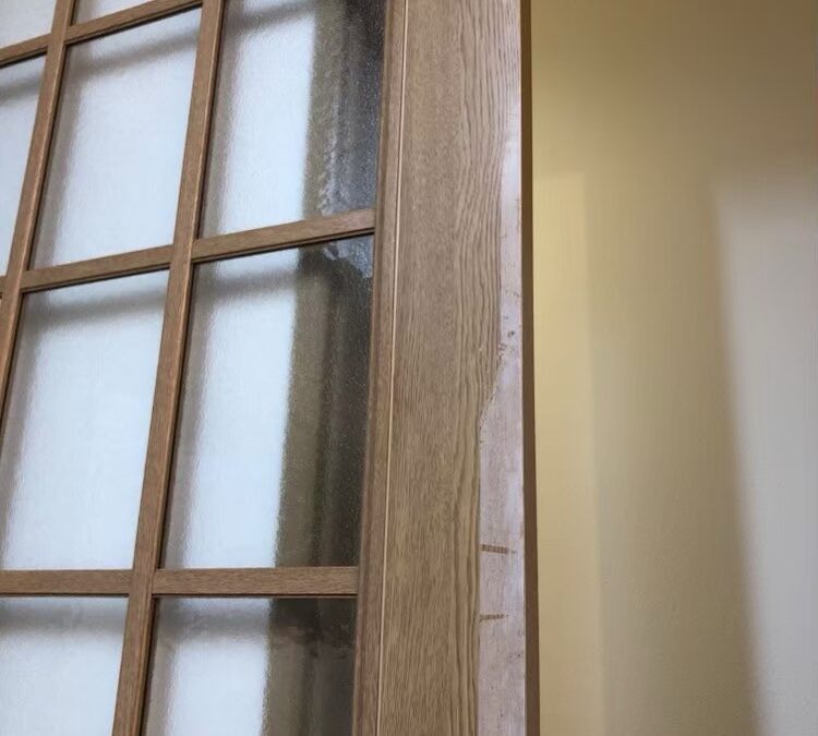 建具補修/横浜市瀬谷区/養生テープによる剥がれ